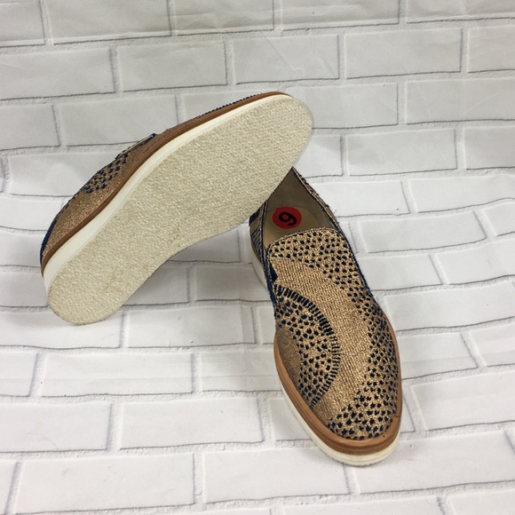 Free People Snake eyes Gold Metallic Loafers SZ 36 - Picture 8 of 8